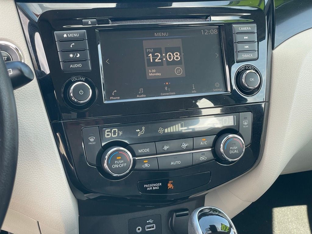 2020 Nissan Rogue Sport SV