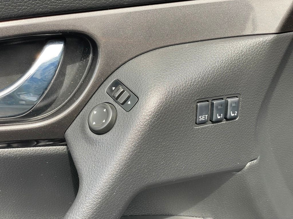 2019 Nissan Rogue SV Sun & Sound