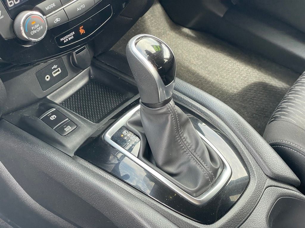 2019 Nissan Rogue SV Sun & Sound