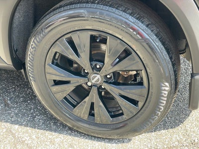 2023 Nissan Rogue SV Midnight & Premium Pkgs