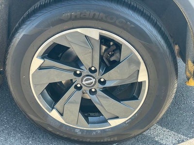 2023 Nissan Rogue SV with Cloth Seating