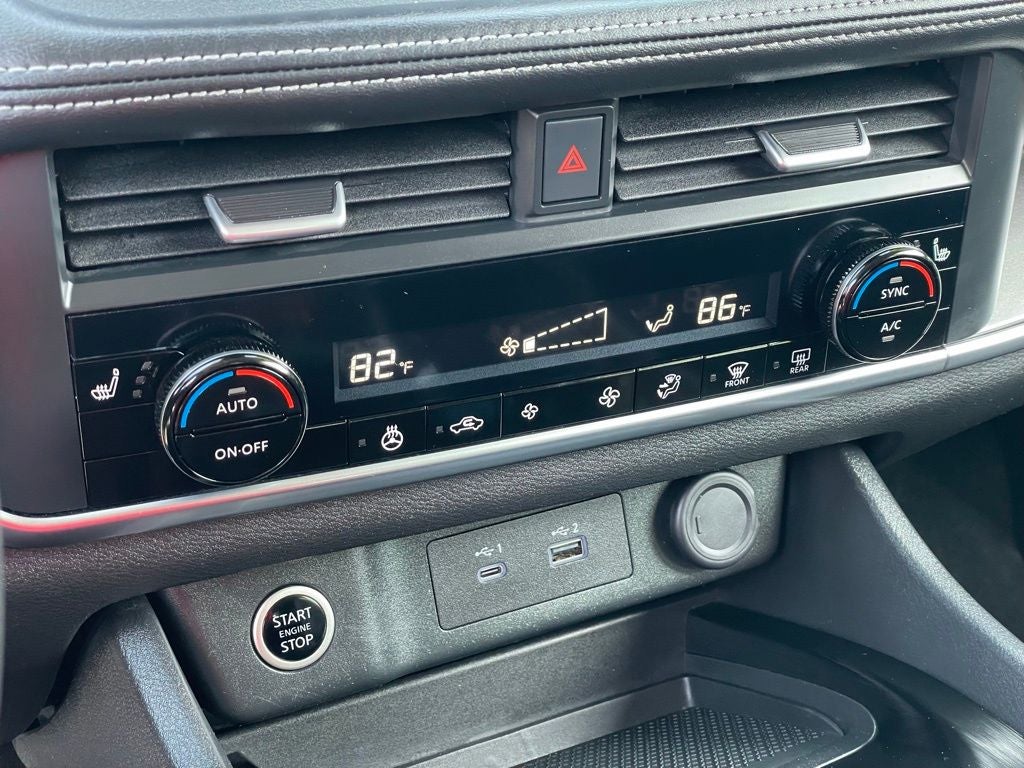 2023 Nissan Rogue SV Midnight & Premium Pkgs