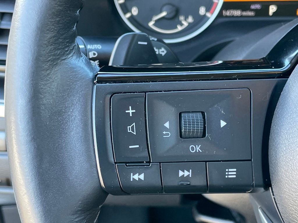 2023 Nissan Rogue SV Premium Package