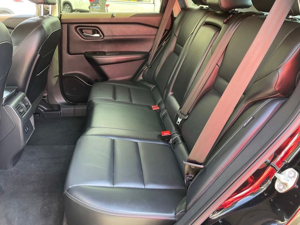 2023 Nissan Rogue SV Midnight Premium Packages