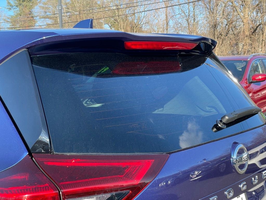 2023 Nissan Rogue SV Cloth Seats