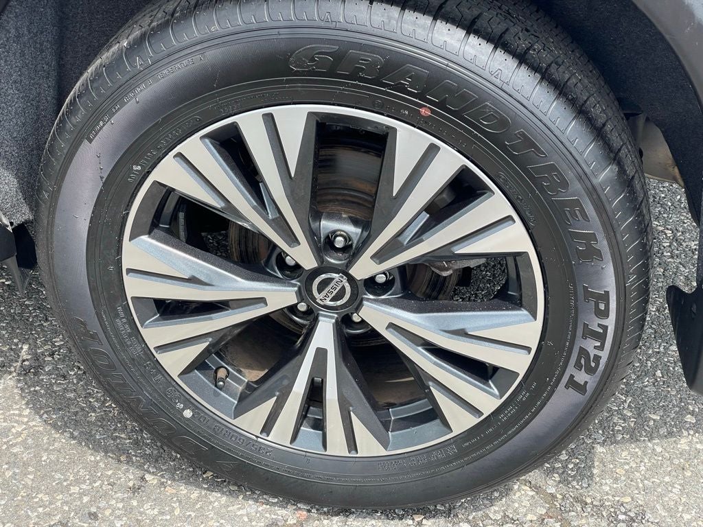 2023 Nissan Rogue SV Cloth Seats