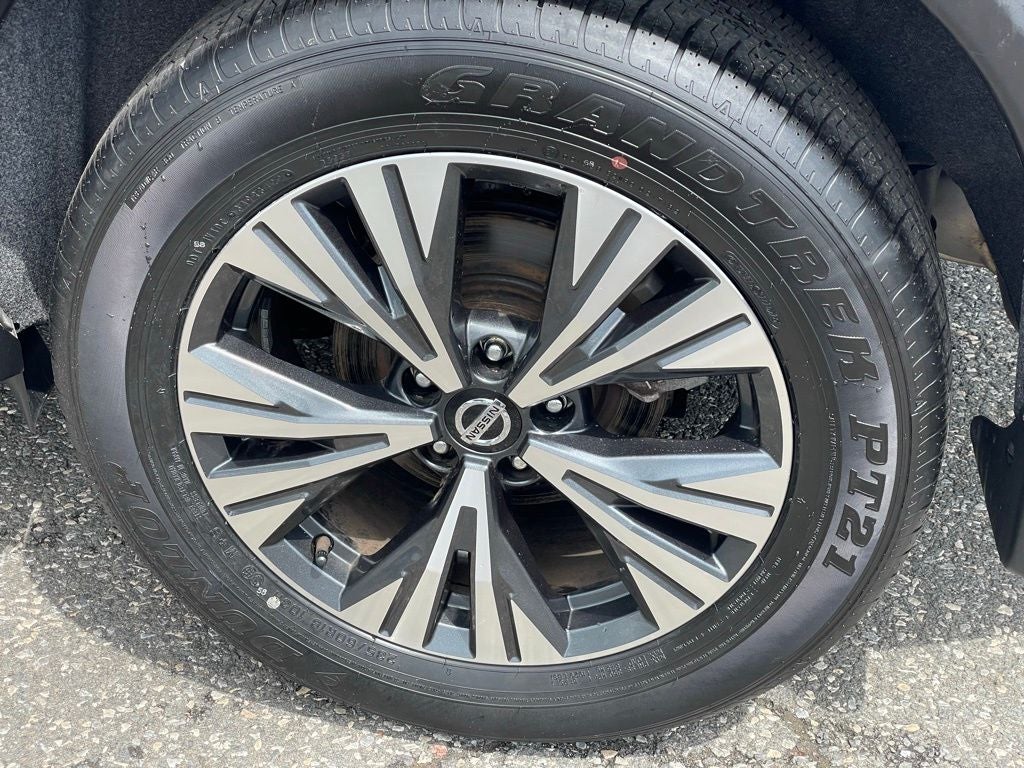 2023 Nissan Rogue SV Cloth Seats