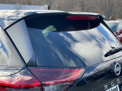 2023 Nissan Rogue SV Cloth Seating