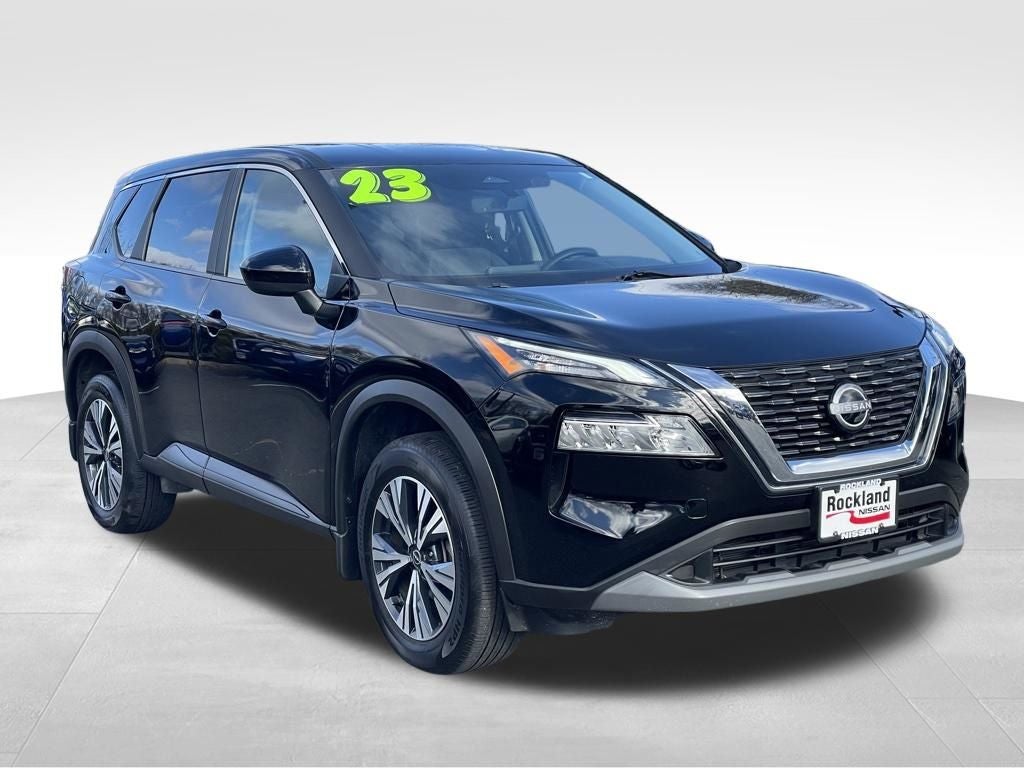 2023 Nissan Rogue SV Cloth Seating