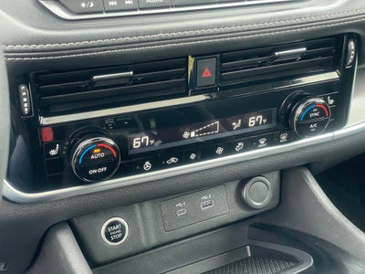 2023 Nissan Rogue SV Midnight Edition / Premium Pkg