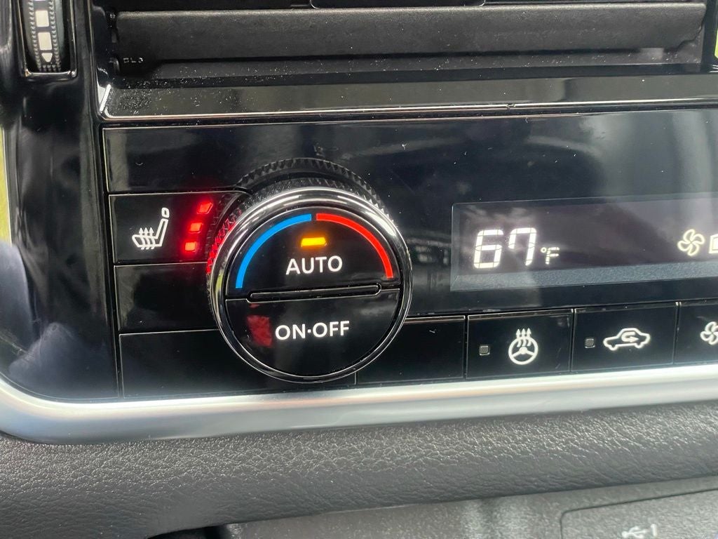 2023 Nissan Rogue SV Midnight Edition / Premium Pkg