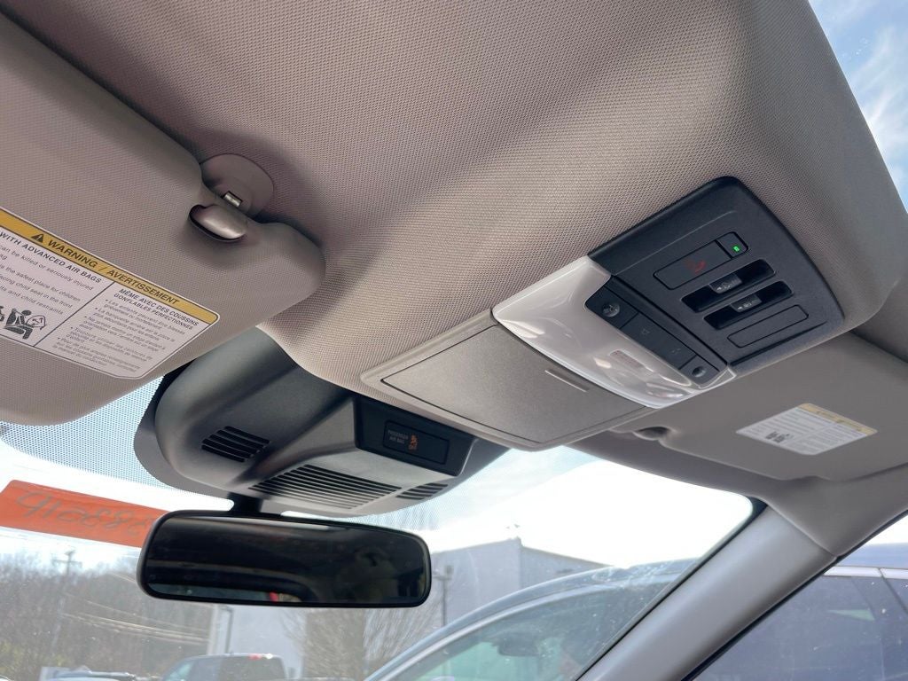 2023 Nissan Rogue SV Midnight Edition / Premium Pkg