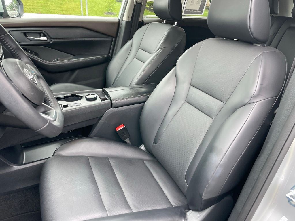 2023 Nissan Rogue SV Midnight Edition / Premium Pkg