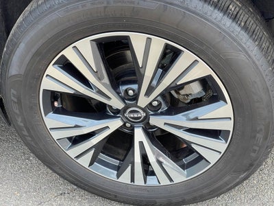2023 Nissan Rogue SV !