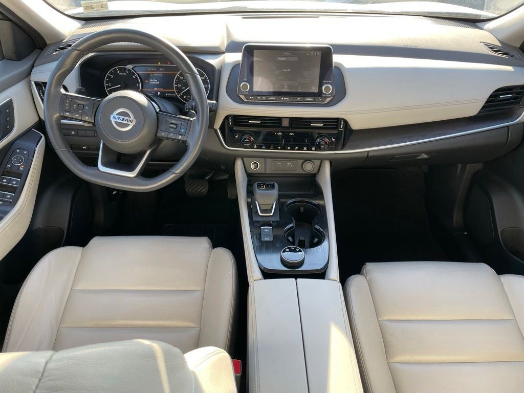 2023 Nissan Rogue SL Two-Tone