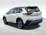 2023 Nissan Rogue SL Two-Tone
