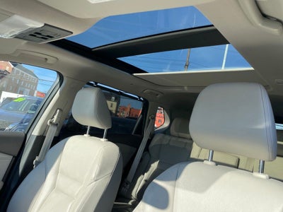 2023 Nissan Rogue SL Two-Tone