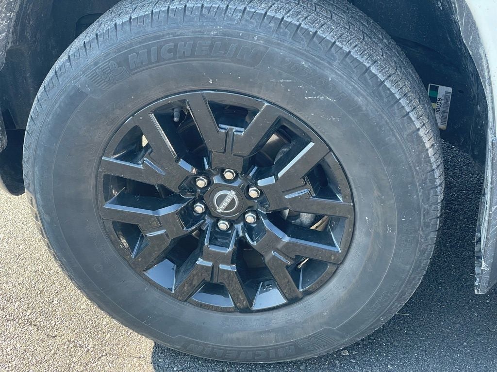 2023 Nissan Frontier SV