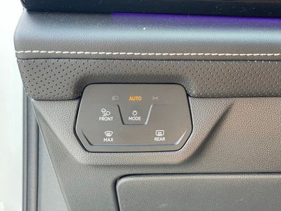 2024 Volkswagen Atlas Cross Sport 2.0T SEL R-Line