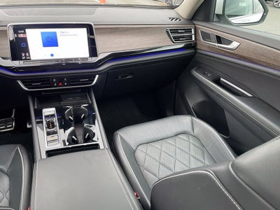 2024 Volkswagen Atlas 2.0T SEL Premium R-Line