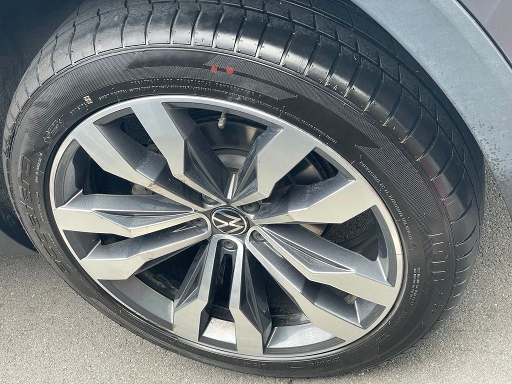 2023 Volkswagen Atlas 3.6L V6 SEL Premium R-Line