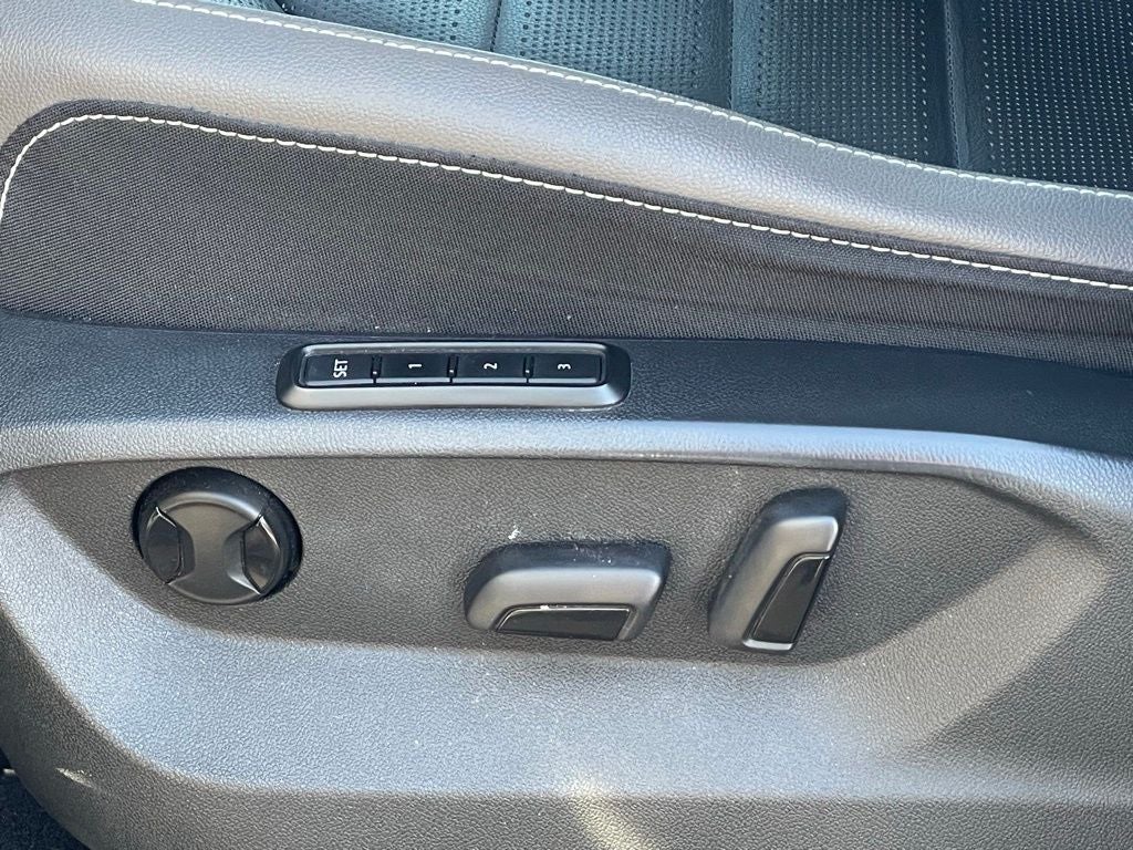 2021 Volkswagen Atlas 3.6L V6 SEL Premium R-Line