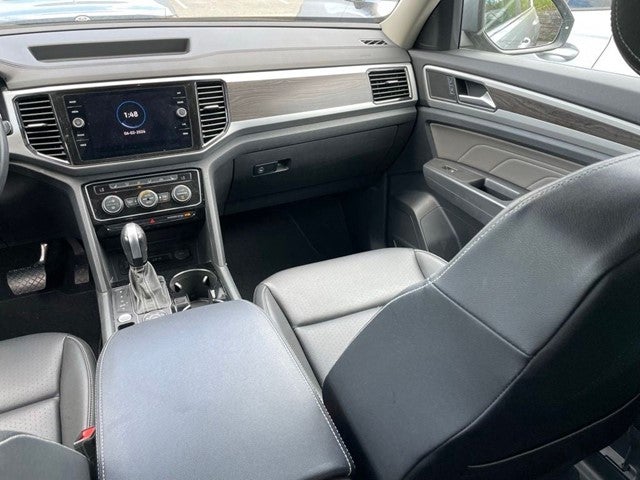2023 Volkswagen Atlas 2.0T SE w/Technology