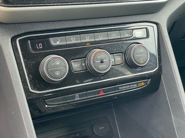 2023 Volkswagen Atlas 2.0T SE w/Technology