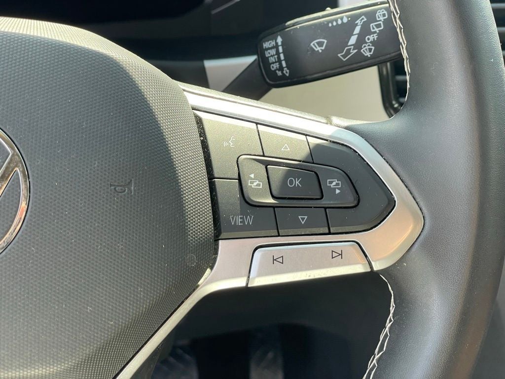 2022 Volkswagen Atlas 2.0T SE w/Technology