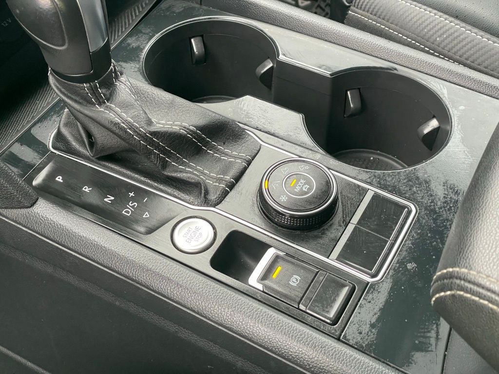 2022 Volkswagen Atlas Cross Sport 2.0T SE