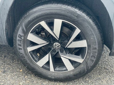 2022 Volkswagen Atlas Cross Sport 2.0T SE