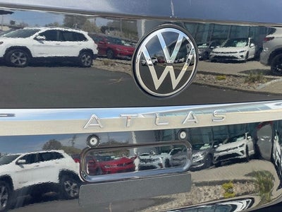 2023 Volkswagen Atlas 2.0T SE