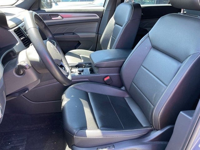 2023 Volkswagen Atlas Cross Sport 2.0T SEL R-Line