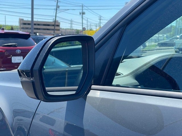 2023 Volkswagen Atlas Cross Sport 2.0T SEL R-Line
