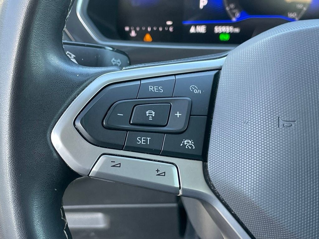 2023 Volkswagen Tiguan 2.0T SE