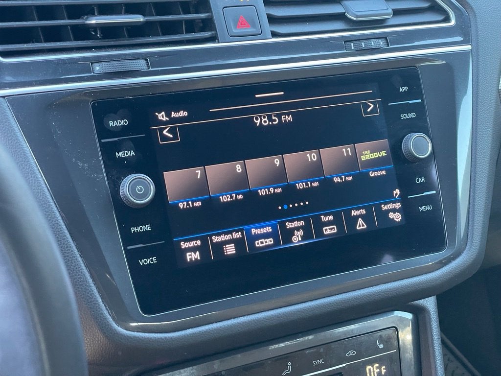 2024 Volkswagen Tiguan 2.0T SE