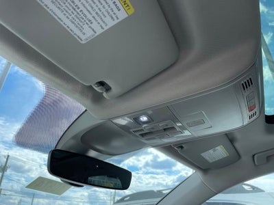 2025 Volkswagen Taos 1.5T SE Black