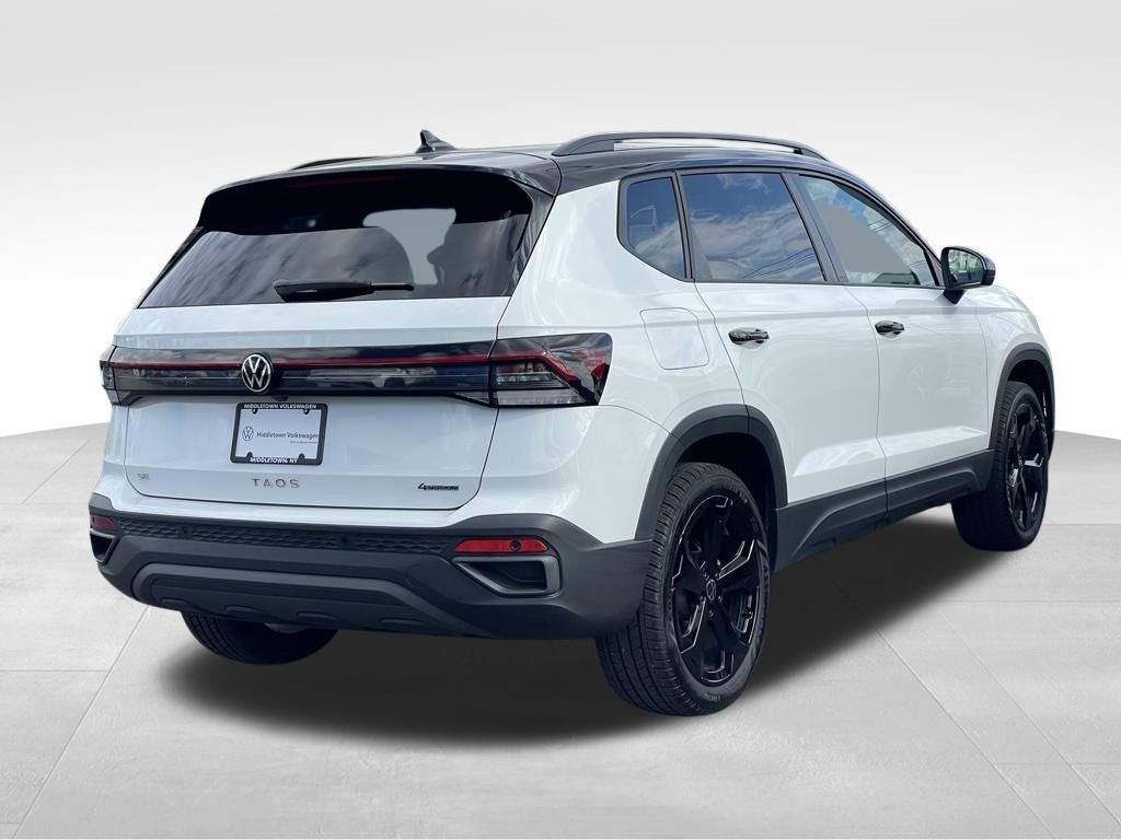 2025 Volkswagen Taos 1.5T SE Black