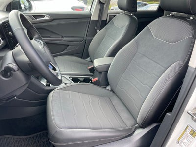 2025 Volkswagen Taos 1.5T SE Black