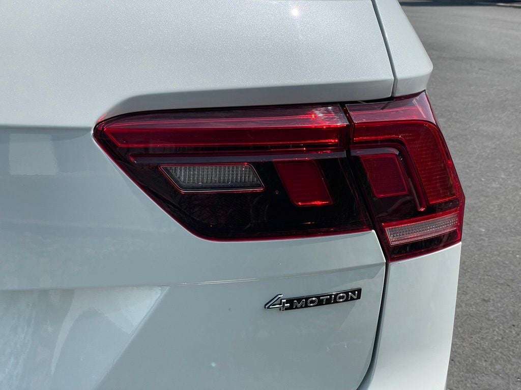 2024 Volkswagen Tiguan 2.0T SEL R-Line