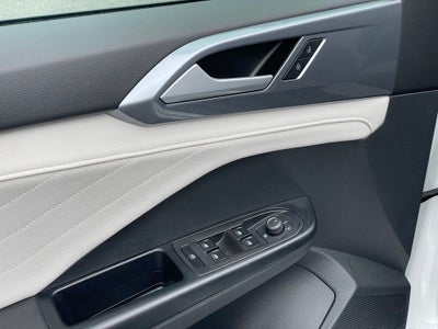 2025 Volkswagen Taos 1.5T SEL