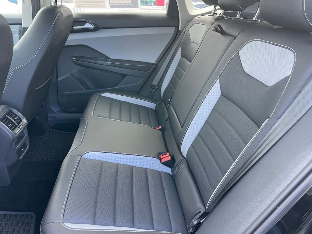 2024 Volkswagen Taos 1.5T SEL