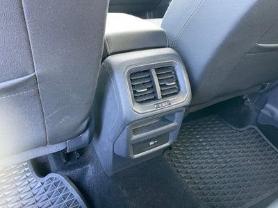 2024 Volkswagen Taos 1.5T SEL