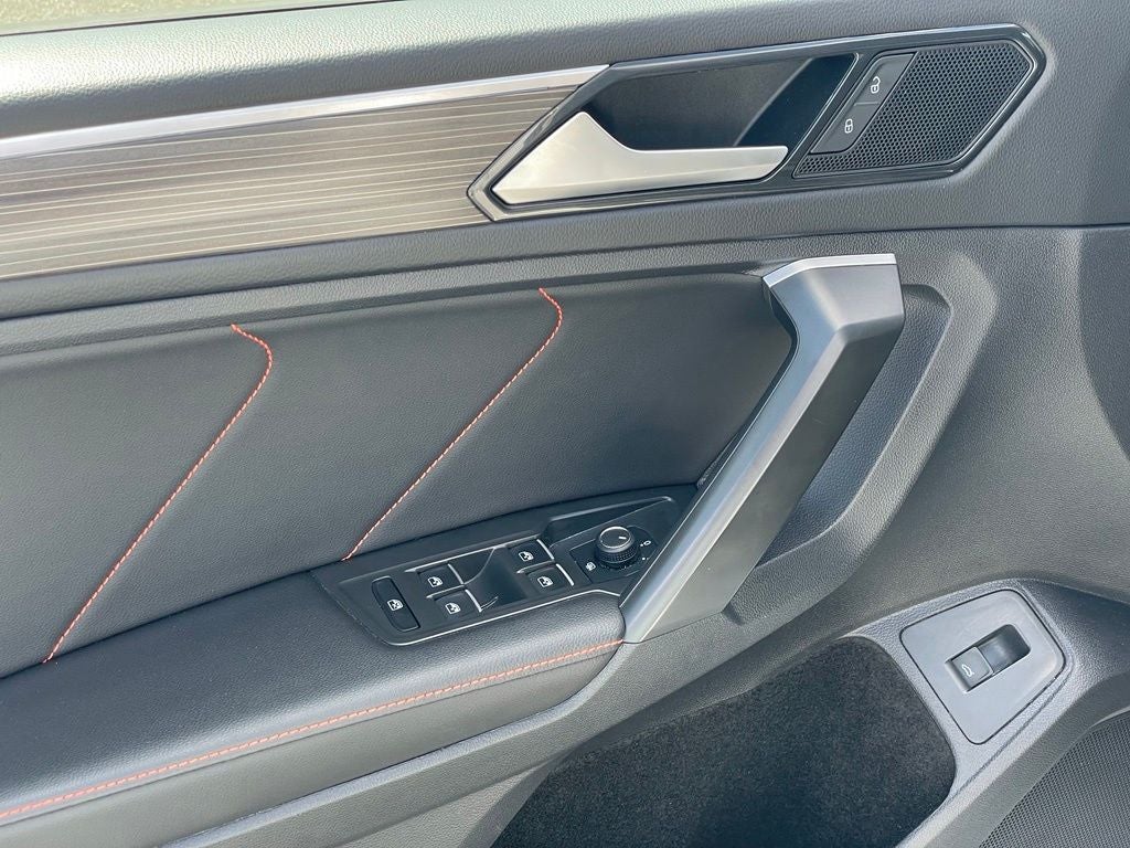 2024 Volkswagen Tiguan 2.0T Wolfsburg Edition