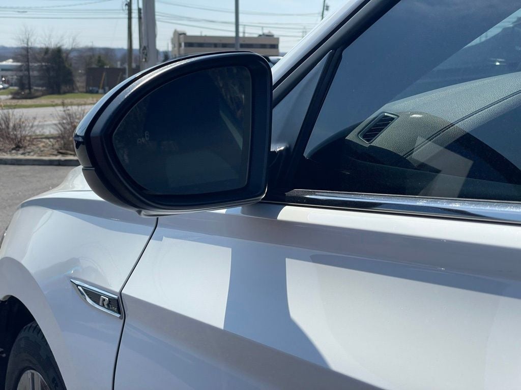 2021 Volkswagen Jetta R-Line