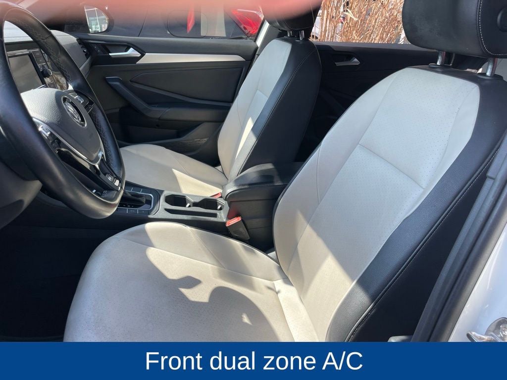 2021 Volkswagen Jetta R-Line