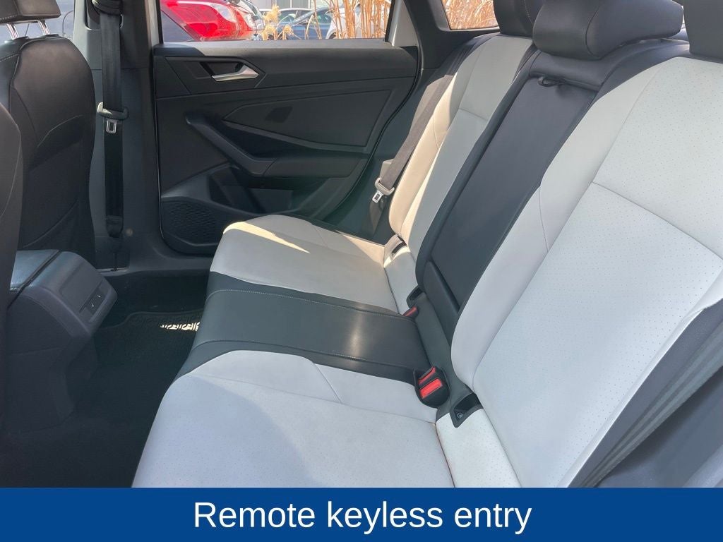 2021 Volkswagen Jetta R-Line