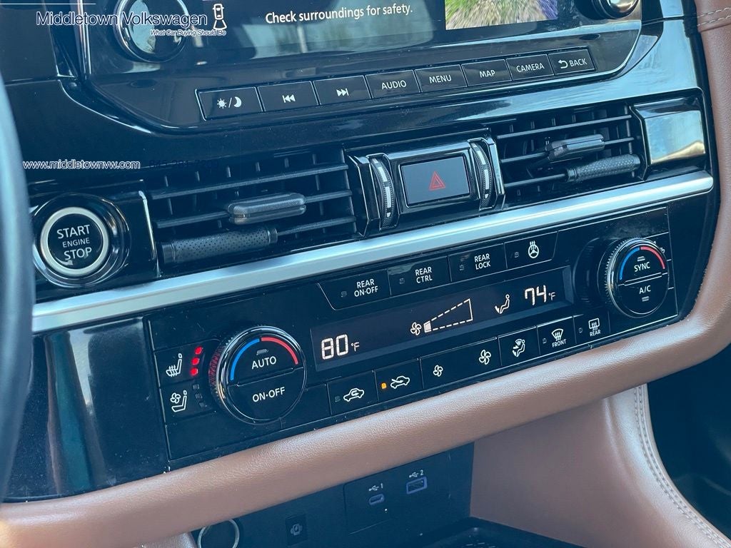 2023 Nissan Pathfinder Platinum