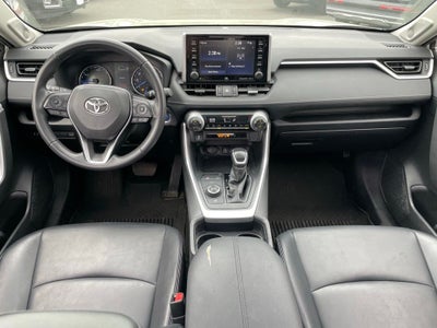 2021 Toyota RAV4 Hybrid XLE Premium