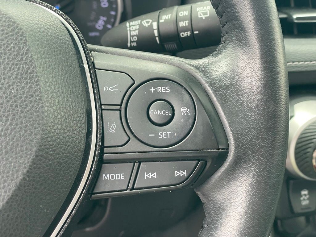 2021 Toyota RAV4 Hybrid XLE Premium